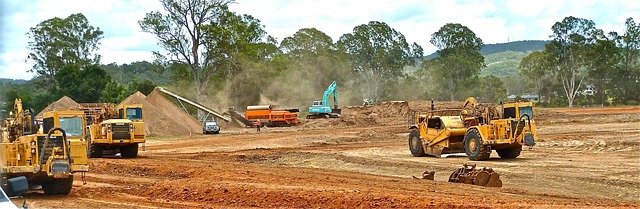 bulldozer, crawler, earth-moving